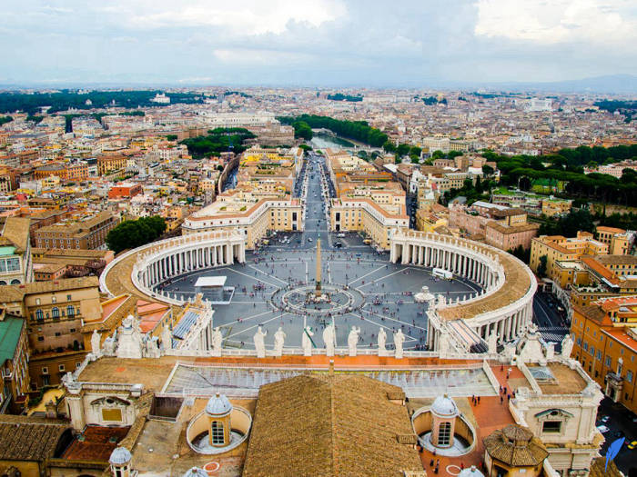 تحصیل در رم نیازمند اخذ پذیرش تحصیلی و ویزای تحصیلی ایتالیا ست