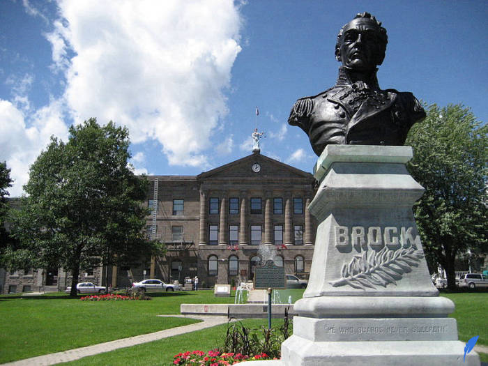 دانشگاه براک یا دانشگاه بروک یکی از مهم ترین دانشگاه های آنتاریو کانادا است.