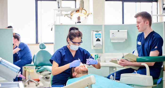 شرایط تحصی دندانپزشکی در فرانسه