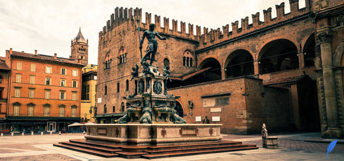 دانشگاه بولونیا قدیمیترین دانشگاه ایتالیا و جهان است