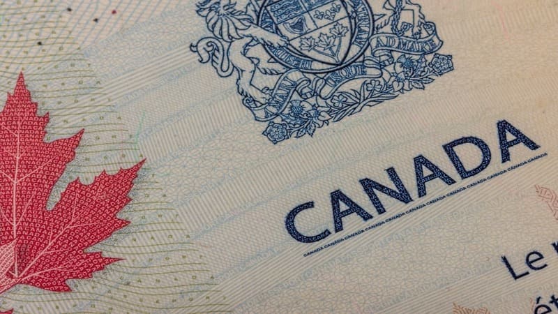 مدارک مورد نیاز ویزا توریستی کانادا